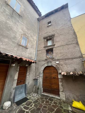 casa indipendente in vendita ad Ovindoli