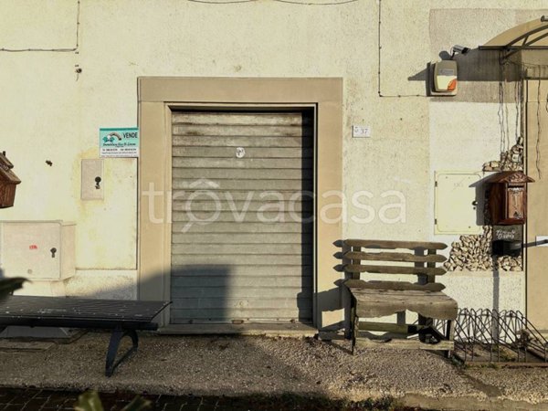 negozio in vendita ad Ovindoli