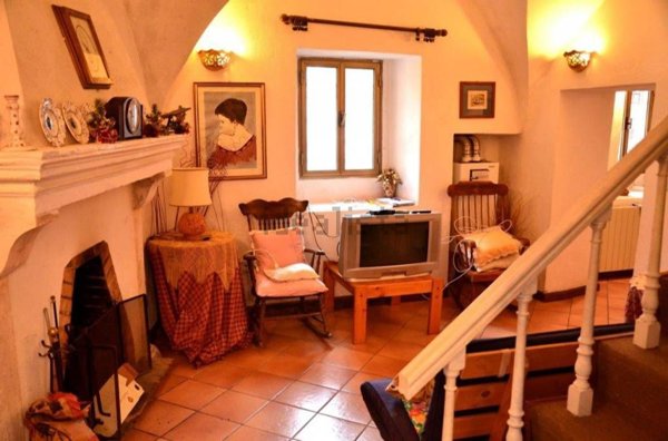 esavano in vendita ad Ovindoli