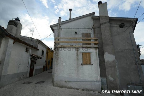 casa indipendente in vendita ad Ovindoli