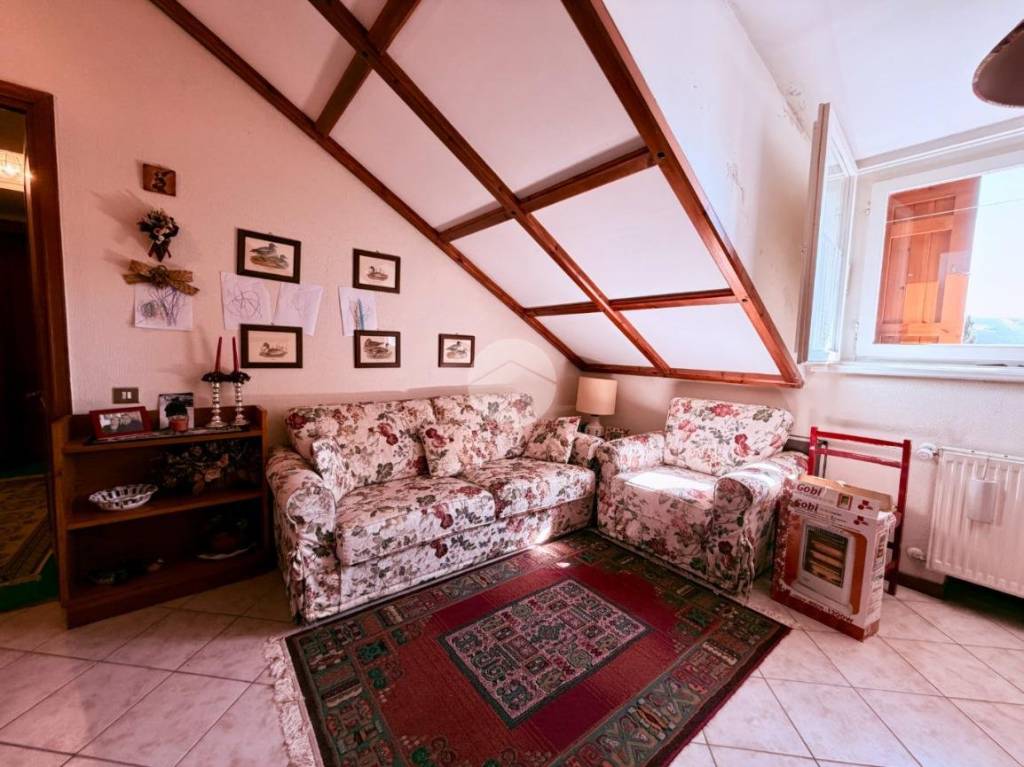 appartamento in vendita ad Ovindoli