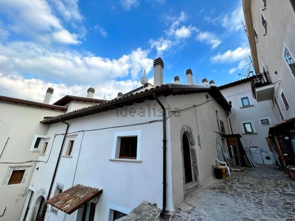 appartamento in vendita ad Ovindoli