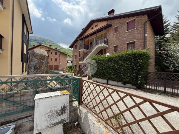 appartamento in vendita ad Ovindoli