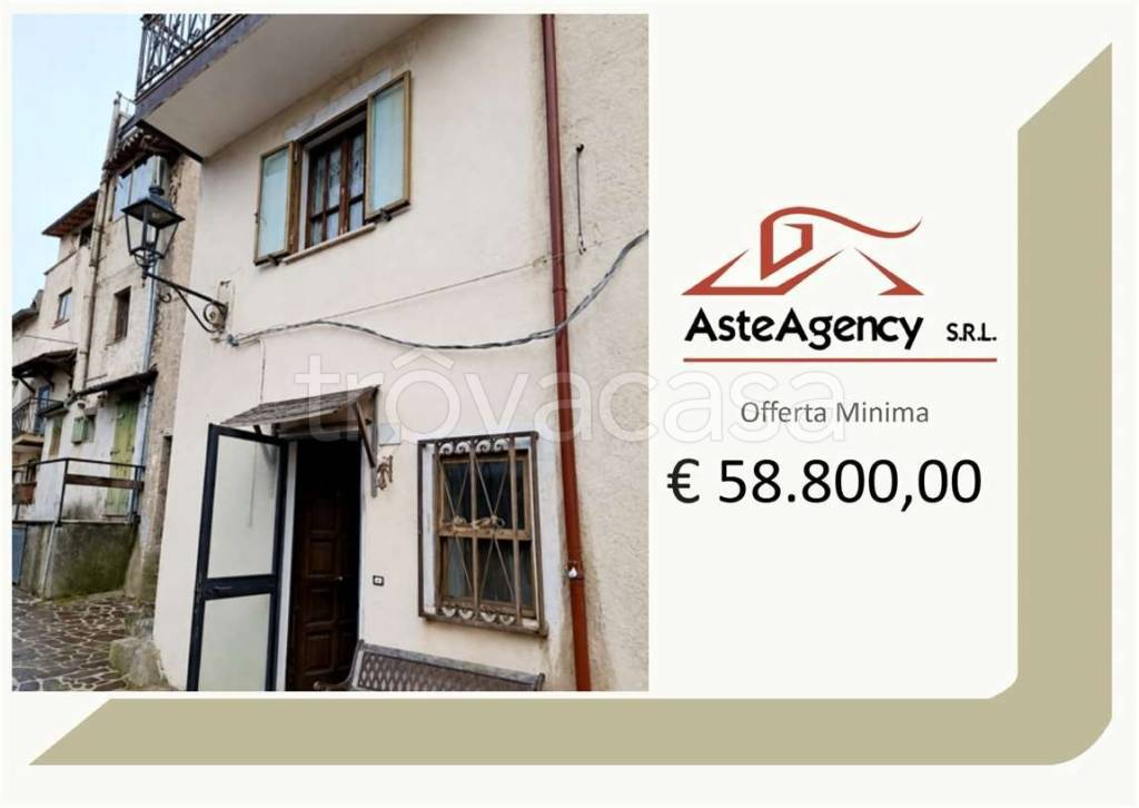 casa indipendente in vendita ad Ovindoli