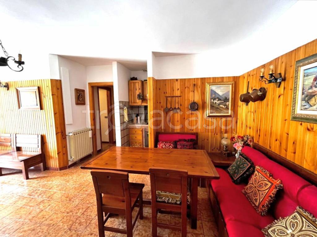 appartamento in vendita ad Ovindoli