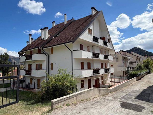 appartamento in vendita ad Ovindoli