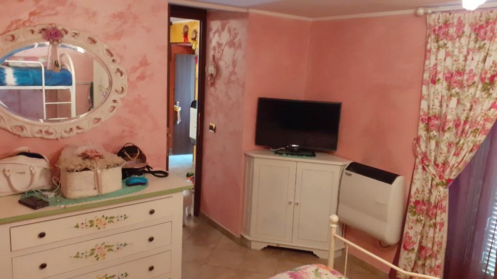 casa indipendente in vendita a Pereto