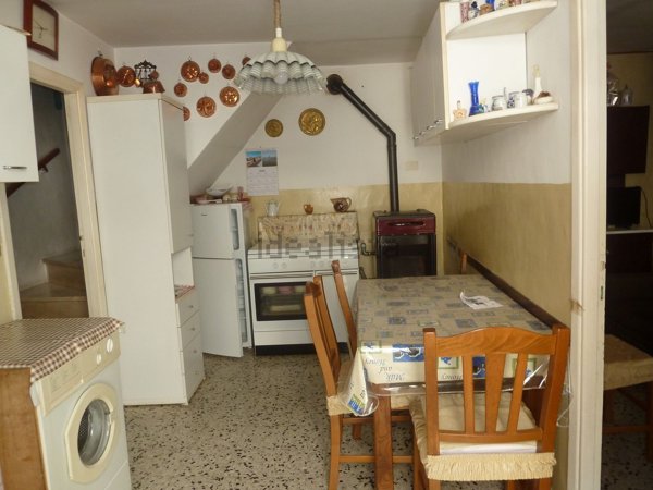 appartamento in vendita a Pereto