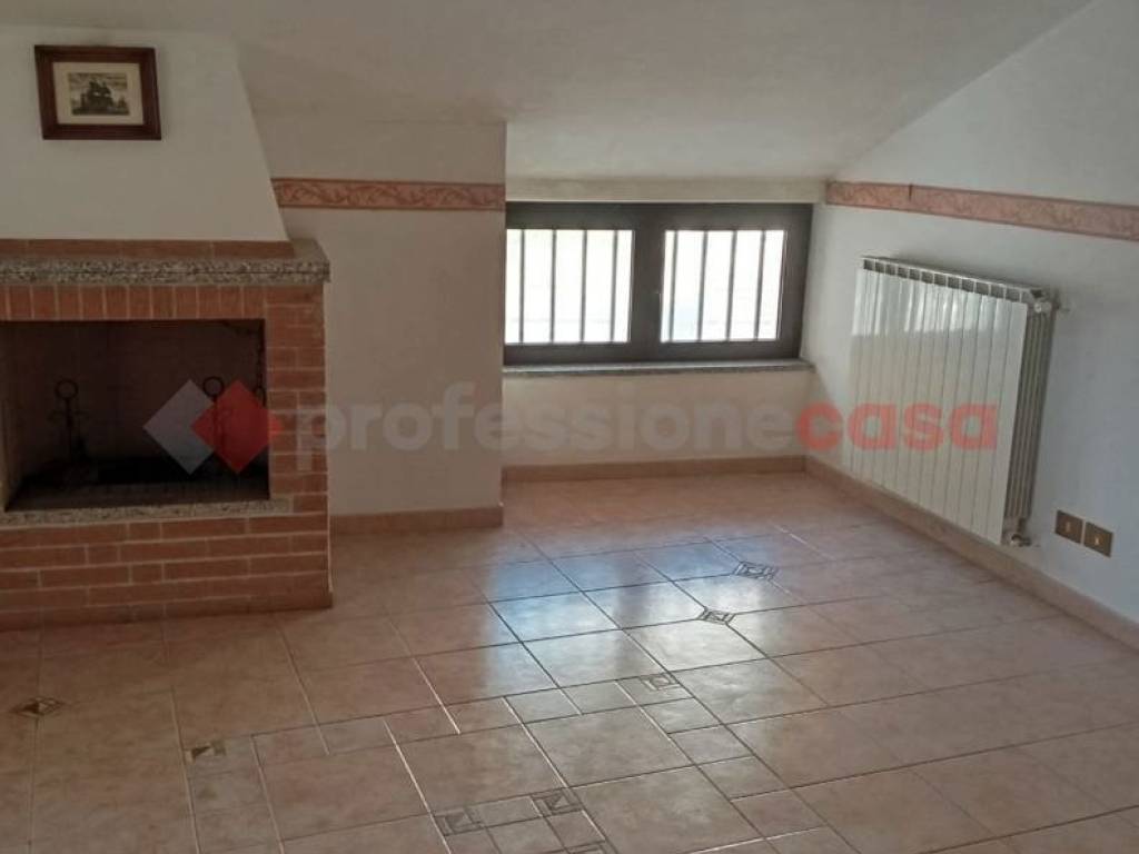 appartamento in vendita a Pereto