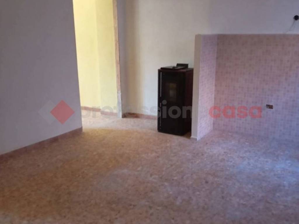 appartamento in vendita a Pereto