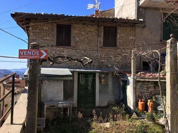 appartamento in vendita a Pereto