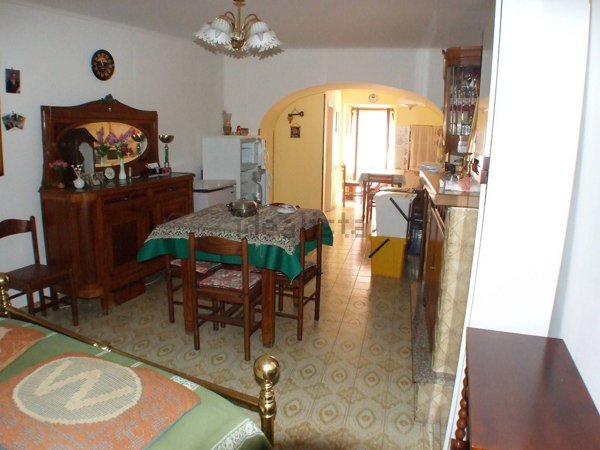 appartamento in vendita a Pereto