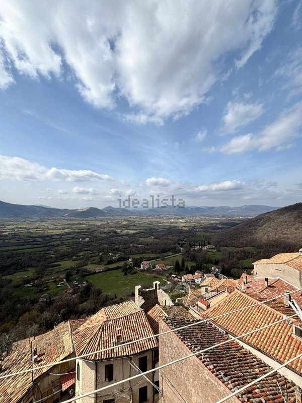 appartamento in vendita a Pereto