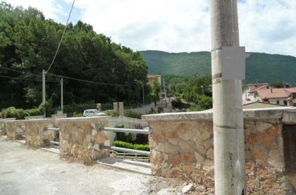 casale in vendita a Pereto