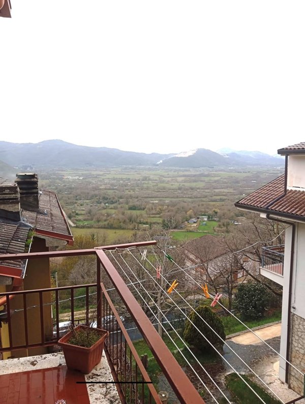 appartamento in vendita a Pereto