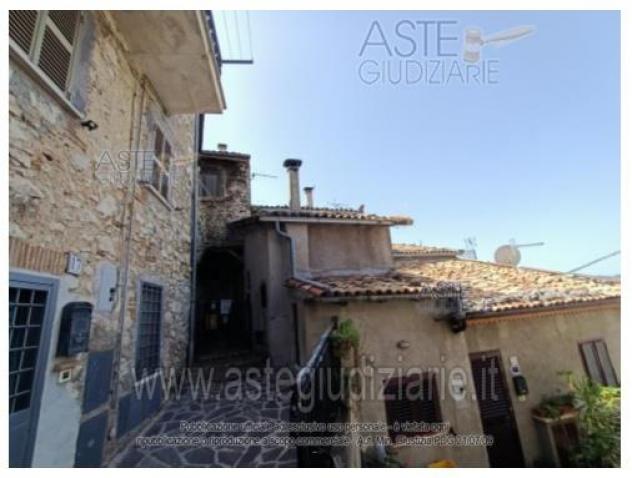 appartamento in vendita a Pereto