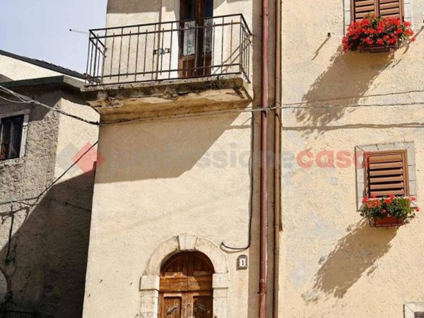 casa indipendente in vendita a Pescasseroli