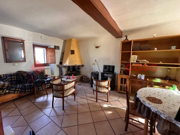 casa indipendente in vendita a Pescasseroli