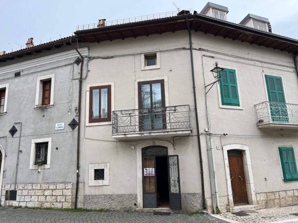 casa indipendente in vendita a Pescasseroli