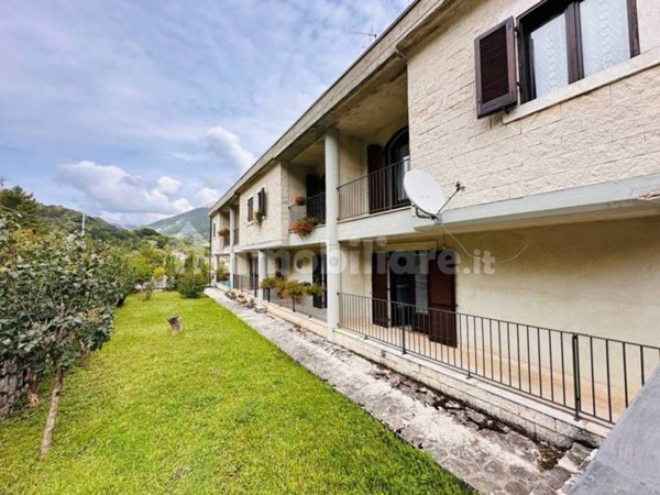 casa indipendente in vendita a Pescasseroli