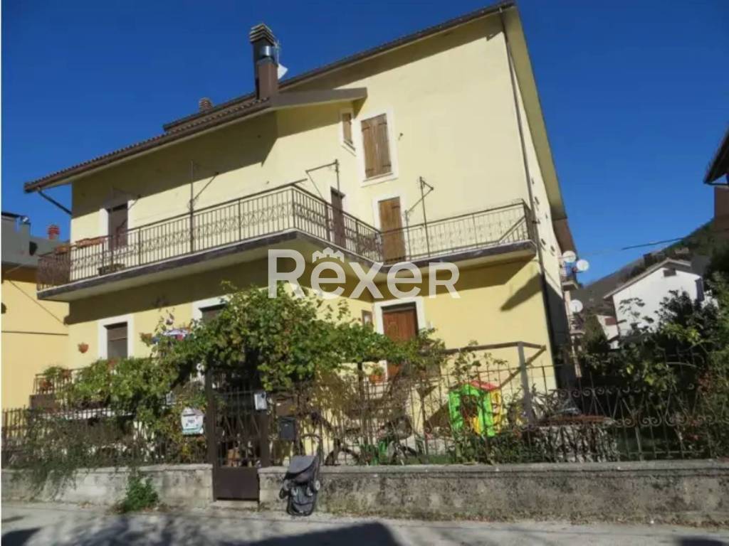 appartamento in vendita a Pescasseroli