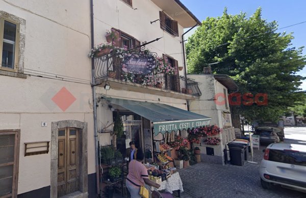 casa indipendente in vendita a Pescasseroli