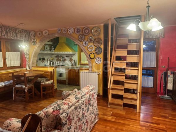 appartamento in vendita a Pescocostanzo
