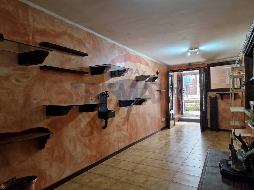 appartamento in vendita a Pescocostanzo in zona Sant'Antonio