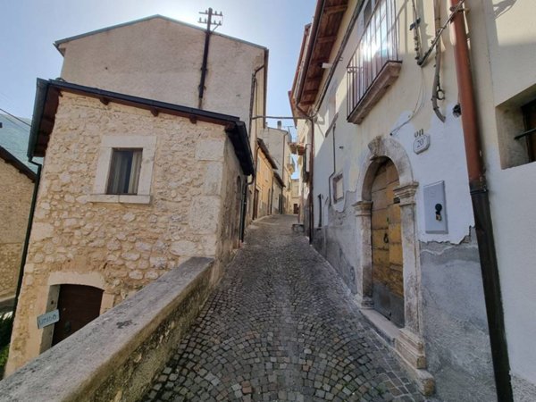 appartamento in vendita a Pettorano sul Gizio