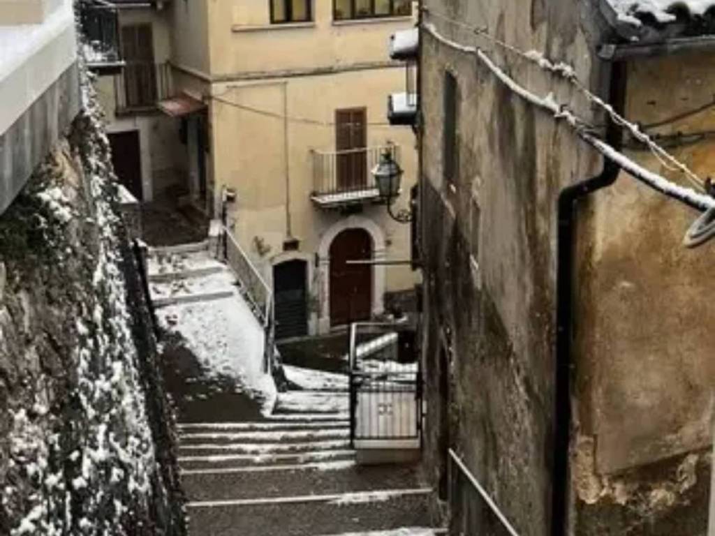 appartamento in vendita a Pettorano sul Gizio