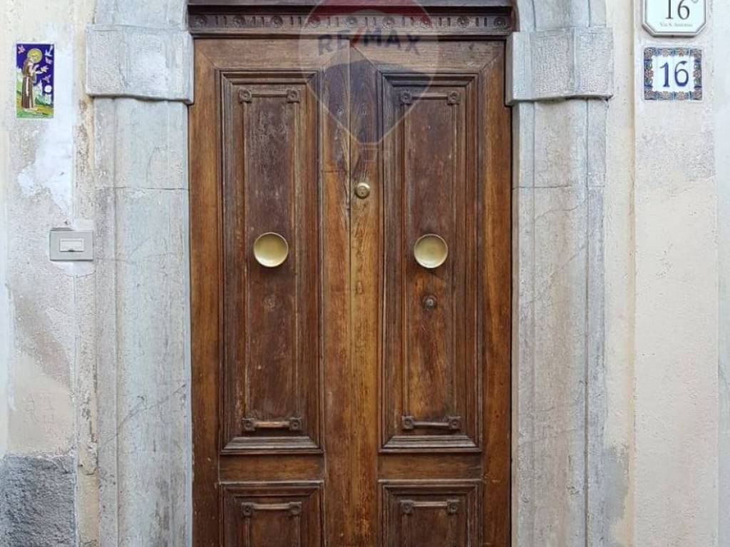 casa indipendente in vendita a Pettorano sul Gizio