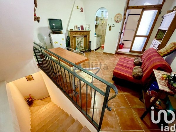 casa indipendente in vendita a Pettorano sul Gizio