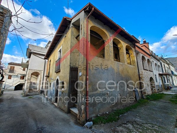 appartamento in vendita a Pettorano sul Gizio