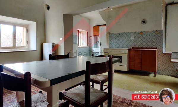 appartamento in vendita a Pettorano sul Gizio in zona Vallelarga