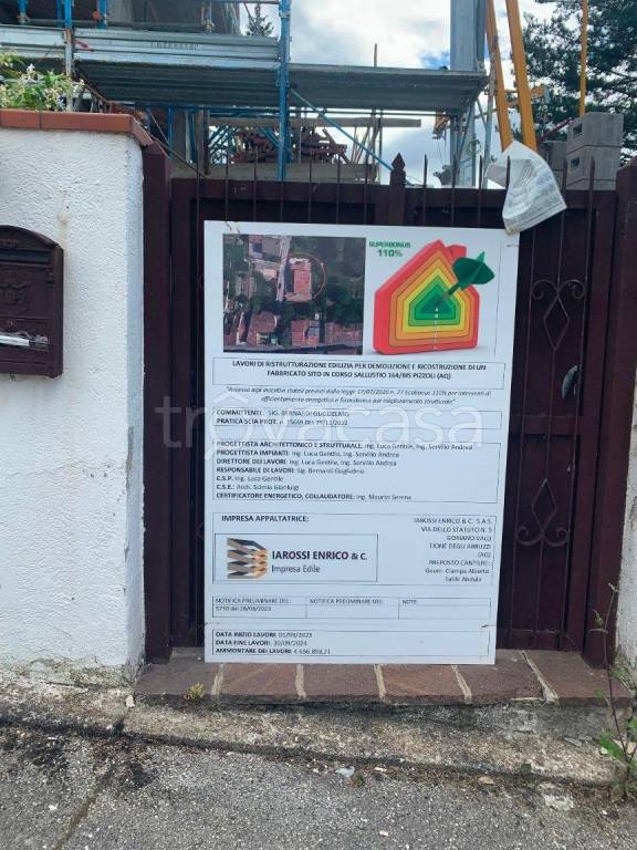 casa indipendente in vendita a Pizzoli