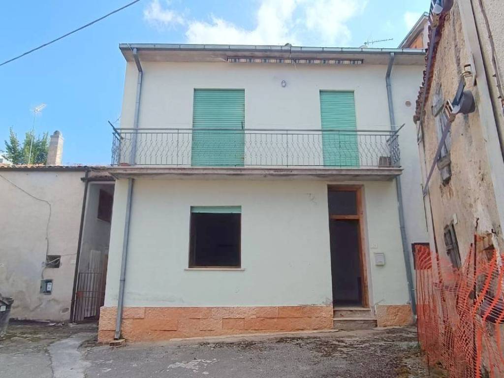 appartamento in vendita a Pizzoli