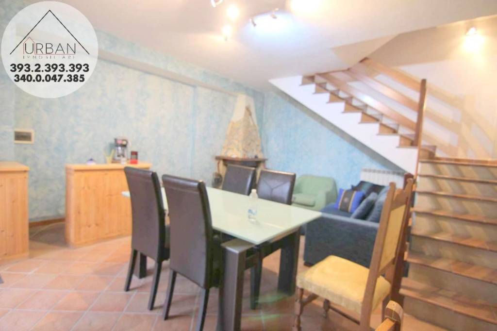 casa indipendente in vendita a Pizzoli in zona Cavallari