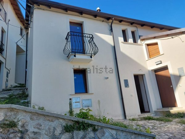 appartamento in vendita a Pizzoli in zona Cavallari