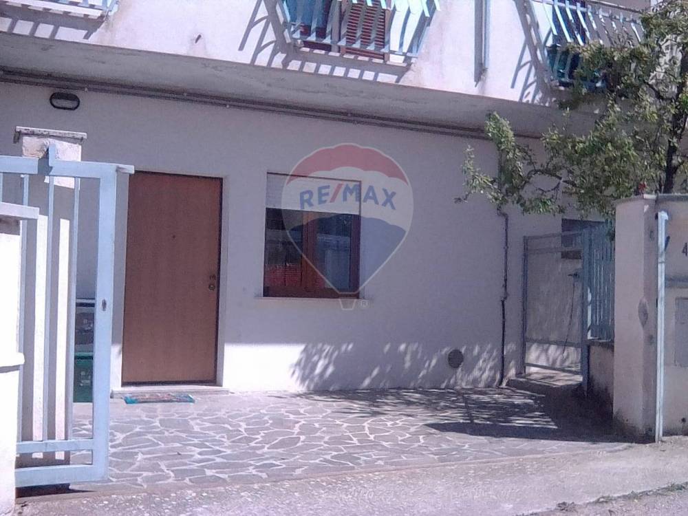 appartamento in vendita a Poggio Picenze