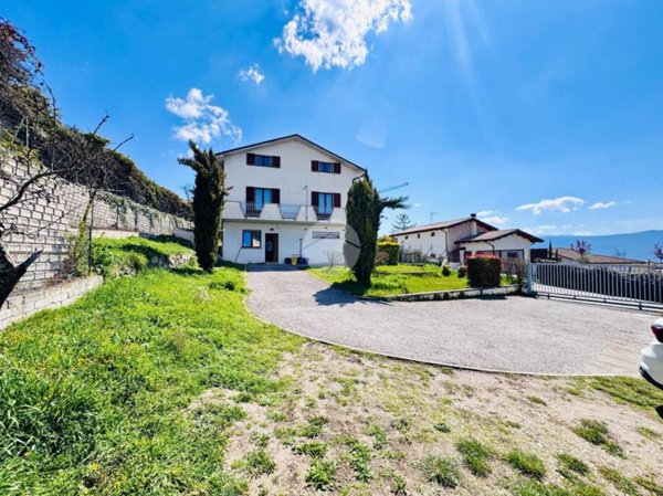 appartamento in vendita a Poggio Picenze