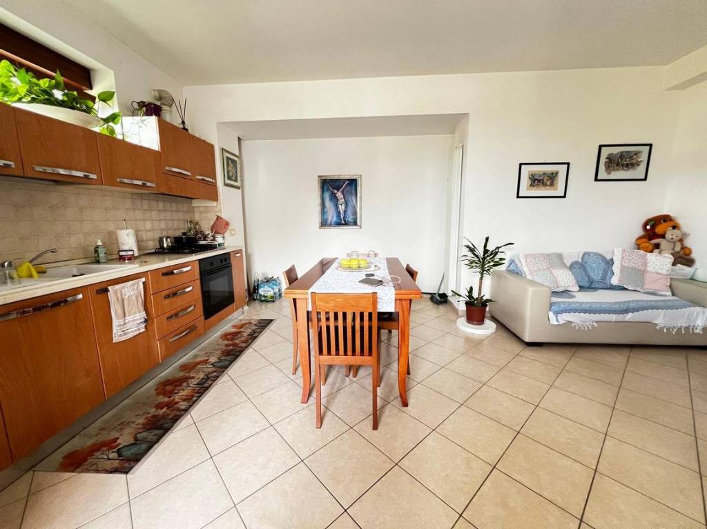 appartamento in vendita a Poggio Picenze