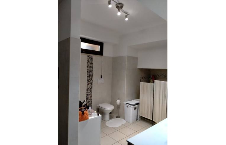 casa indipendente in vendita a Poggio Picenze