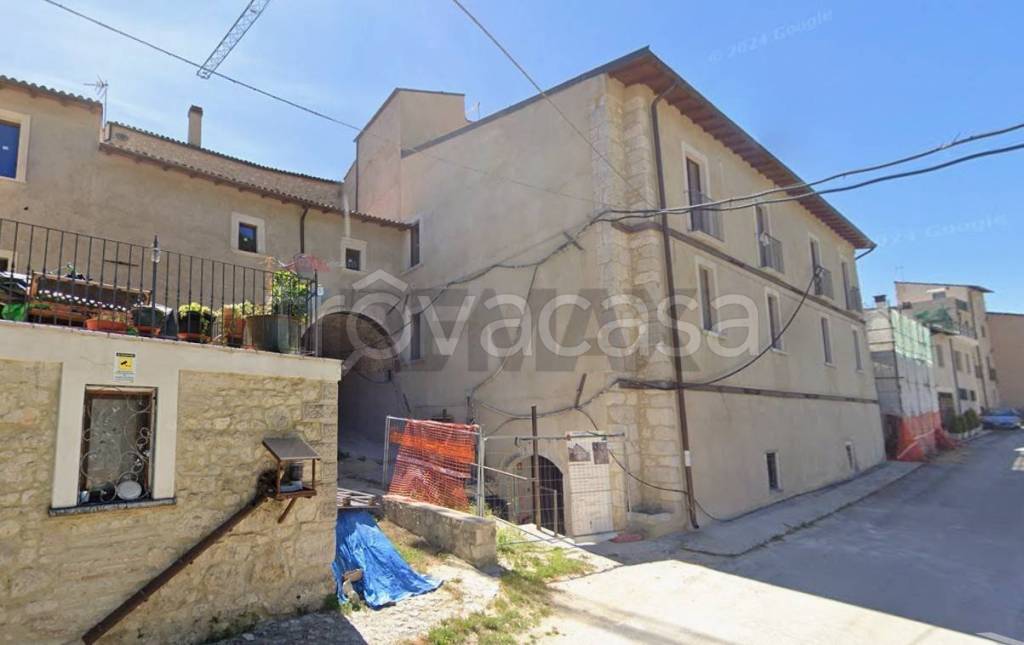 casa indipendente in vendita a Prata d'Ansidonia in zona Tussio