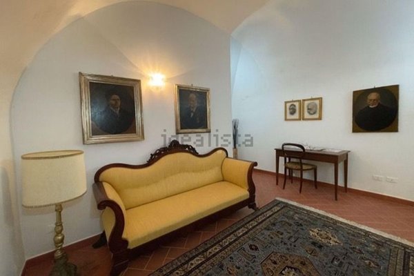casa indipendente in vendita a Prata d'Ansidonia