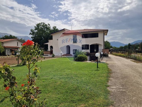 casa indipendente in vendita a Pratola Peligna