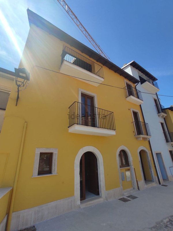 esavano in vendita a Pratola Peligna