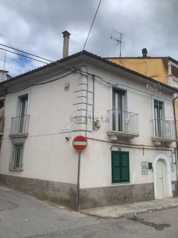 casa indipendente in vendita a Pratola Peligna