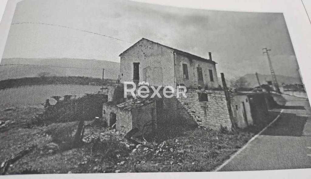 casa indipendente in vendita a Pratola Peligna