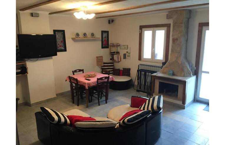 casa indipendente in vendita a Prezza