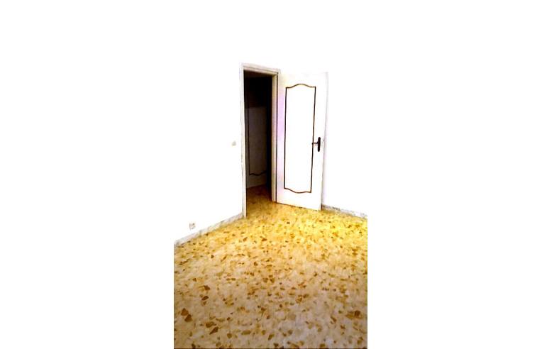 casa indipendente in vendita a Raiano